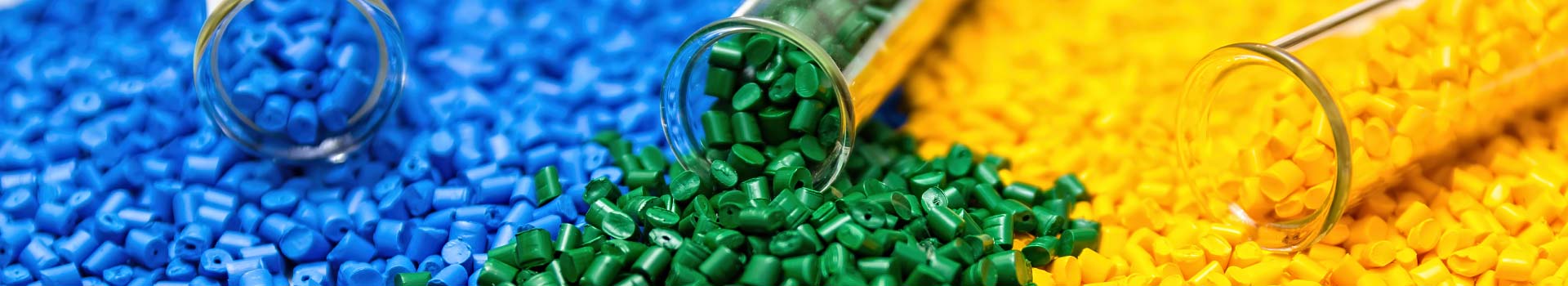 imagen-Técnico en Plásticos